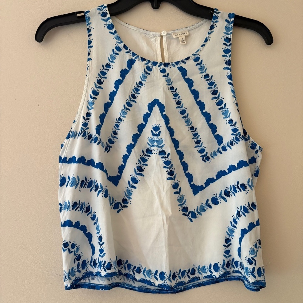 En Creme Blue White Boho Sleeveless Tank Top Small Rayon Festival Vacation